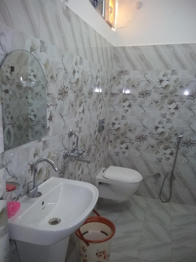 Pardhan Guest House Bara Banki Ngoại thất bức ảnh