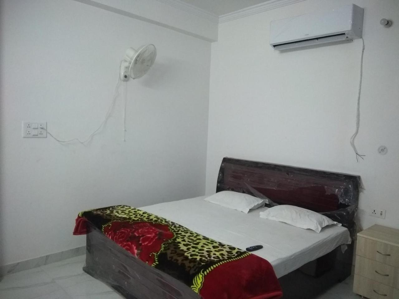 Pardhan Guest House Bara Banki Ngoại thất bức ảnh
